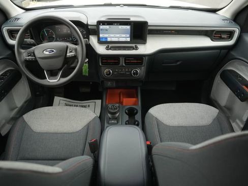 Certified 2024 Ford Maverick XLT image 20