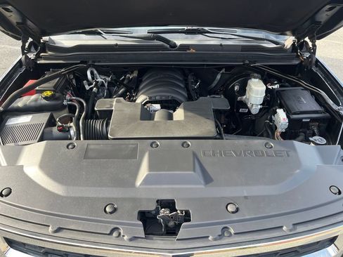 Used 2020 Chevrolet Tahoe LT image 18