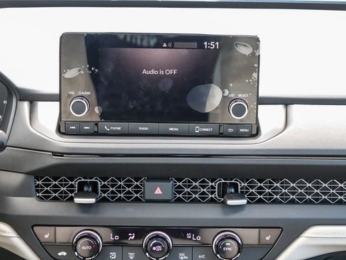 Certified 2025 Honda Accord SE image 14