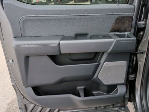 New 2026 Ford F250 4x4 Crew Cab Super Duty image 44
