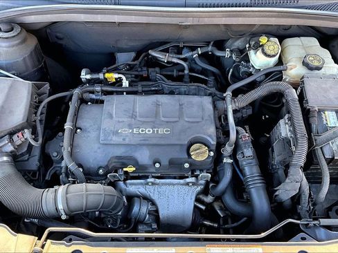 Used 2014 Chevrolet Cruze LT image 19