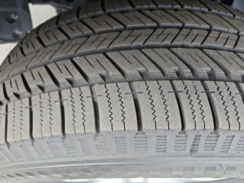 Used 2024 RAM 1500 Laramie image 35