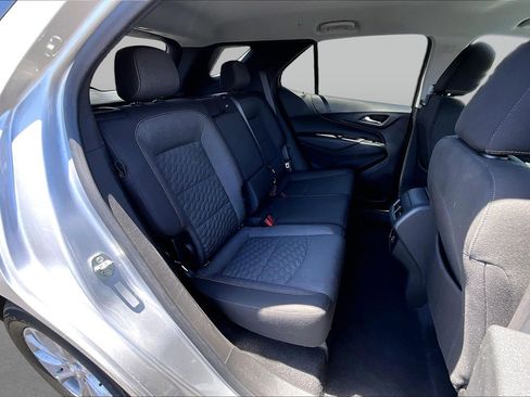 Used 2021 Chevrolet Equinox LT FWD image 26