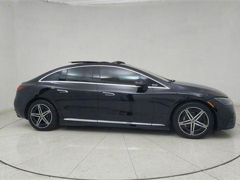 Used 2023 Mercedes-Benz EQE 500 4MATIC Sedan image 65