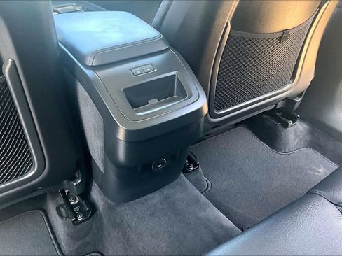 Used 2024 Volvo XC60 B5 Plus w/ Protection Package Premier AWD/4WD image 31