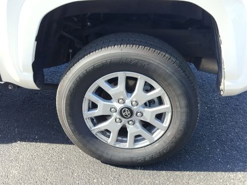 Used 2024 Toyota Tacoma SR5 image 10