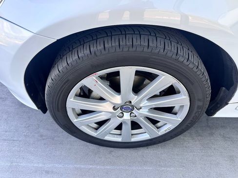 Used 2017 Volvo XC60 T6 Inscription w/ Preferred Option Package AWD/4WD image 7