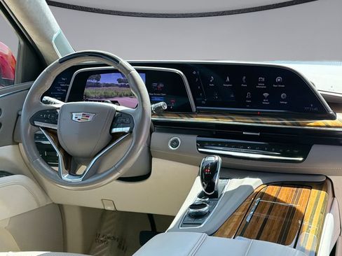 Used 2022 Cadillac Escalade Sport Platinum RWD image 19