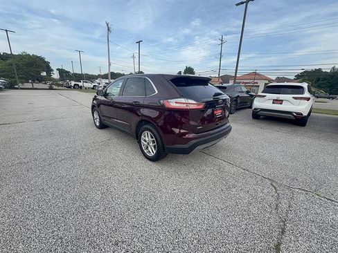 Certified 2023 Ford Edge SEL w/ Convenience Package AWD/4WD image 3