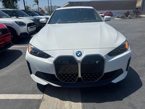 Used 2023 BMW i4 eDrive35 w/ Premium Package RWD image 10