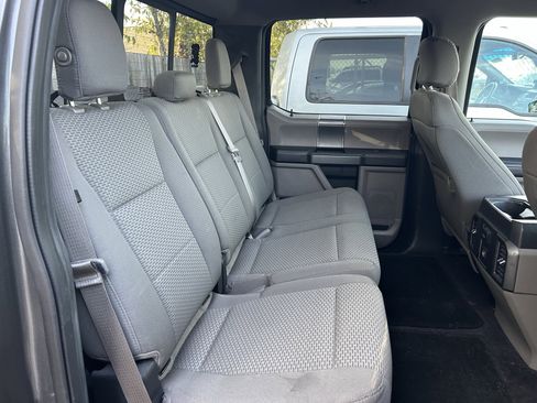 Used 2016 Ford F150 XLT w/ Equipment Group 302A Luxury image 12