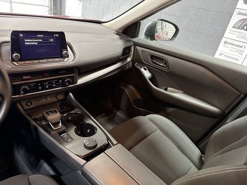 Certified 2025 Nissan Rogue S image 19