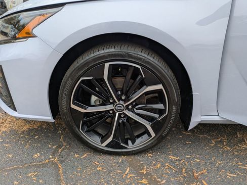 Used 2025 Nissan Altima 2.5 SR image 30