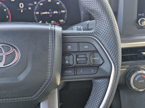 Used 2026 Toyota Tacoma TRD Off-Road image 19