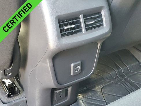 Certified 2024 Chevrolet Equinox LT AWD/4WD image 31