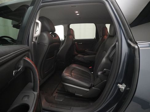 Used 2013 Chevrolet Traverse LTZ image 16