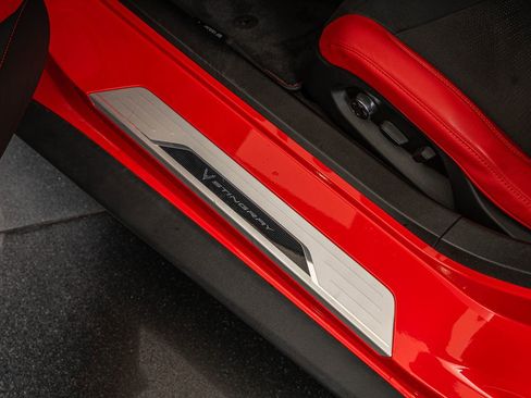 Used 2024 Chevrolet Corvette Stingray Preferred Cpe image 45