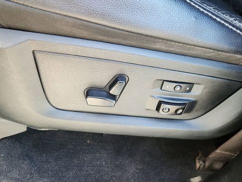 Used 2018 RAM 2500 Laramie w/ Sport Appearance Group image 8