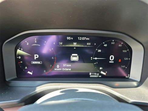 New 2025 Mitsubishi Outlander SEL image 13