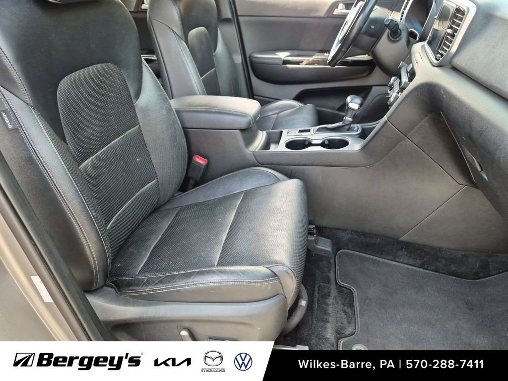 Used 2020 Kia Sportage EX w/ Option Group 15 AWD/4WD image 27