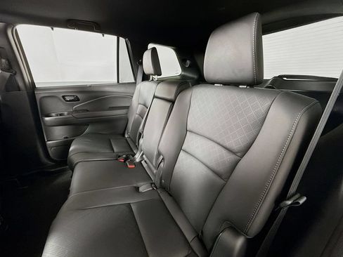 Certified 2023 Honda Passport Elite image 35