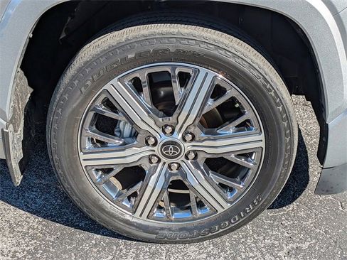 Used 2023 Toyota Sequoia Capstone image 11