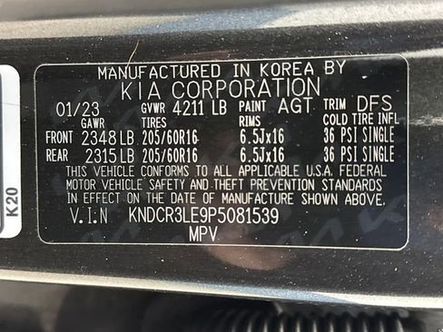 Used 2023 Kia Niro EX image 35