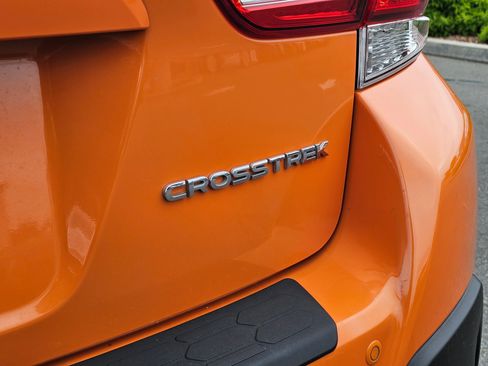 Used 2018 Subaru Crosstrek 2.0i Limited AWD/4WD image 12