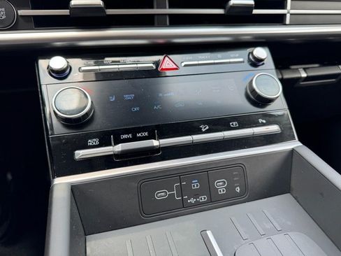 Certified 2026 Hyundai Santa Fe SEL FWD image 18