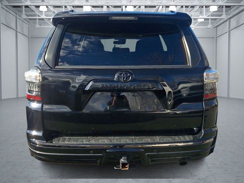 Used 2020 Toyota 4Runner Nightshade image 4