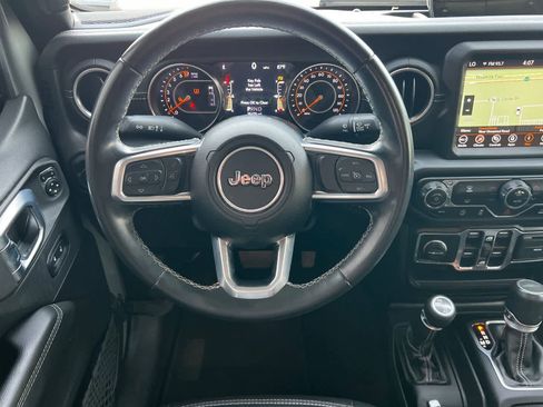 Used 2022 Jeep Gladiator Overland w/ Popular Equipment Package image 16