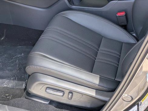 New 2027 Honda HR-V EX-L image 4