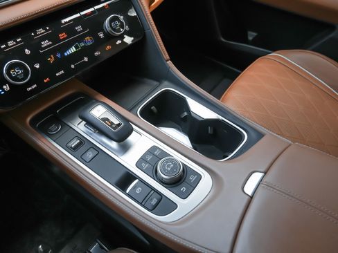 Used 2025 INFINITI QX60 Autograph w/ Cargo Package image 11