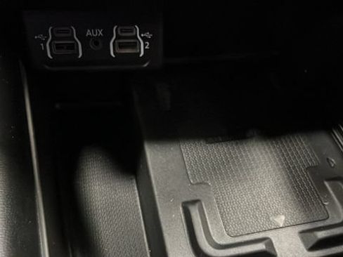 Used 2021 Dodge Durango R/T w/ Blacktop Package AWD/4WD image 33