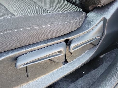 Certified 2023 Honda CR-V LX image 22