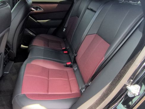 Certified 2025 Land Rover Range Rover Velar Dynamic HSE AWD/4WD image 20