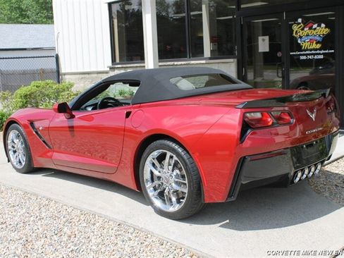Used 2014 Chevrolet Corvette Stingray Convertible w/ 3LT Preferred Equipment Group RWD image 6