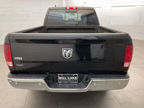 Used 2020 RAM 1500 Classic SLT w/ Luxury Group RWD image 7