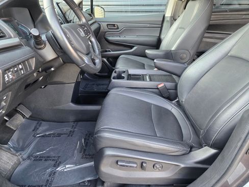 Used 2024 Honda Odyssey EX-L image 25
