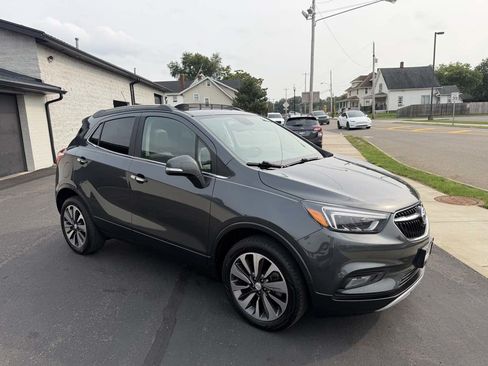 Used 2018 Buick Encore Essence AWD/4WD image 6