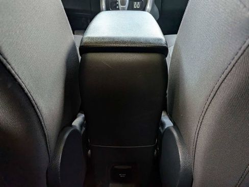 Used 2019 Ford EcoSport SE w/ SE Convenience Package FWD image 14