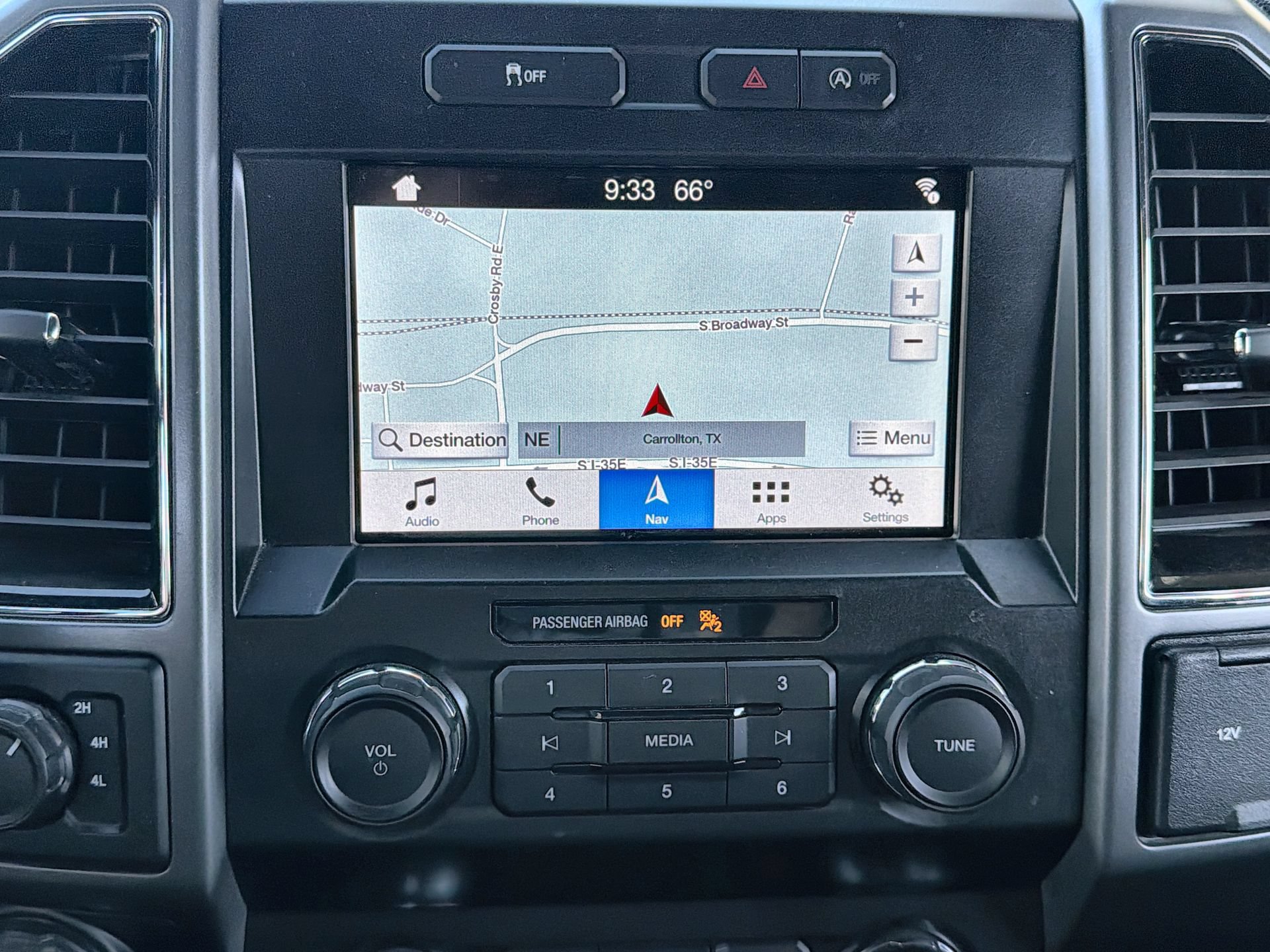 Used 2019 Ford F150 XLT w/ Equipment Group 302A Luxury AWD/4WD image 18