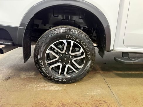 Used 2024 Ford Ranger Lariat w/ FX4 Off-Road Package image 87