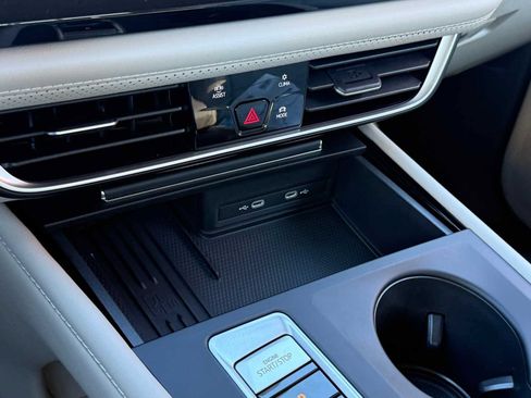 New 2026 Volkswagen Atlas SE AWD/4WD image 15