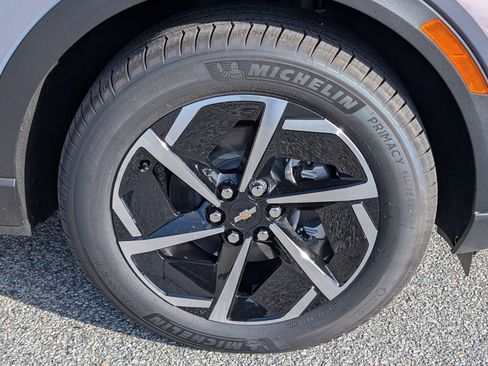 New 2026 Chevrolet Equinox EV LT image 7