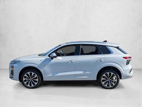 New 2026 Audi Q3 quattro 2.0T AWD/4WD image 8