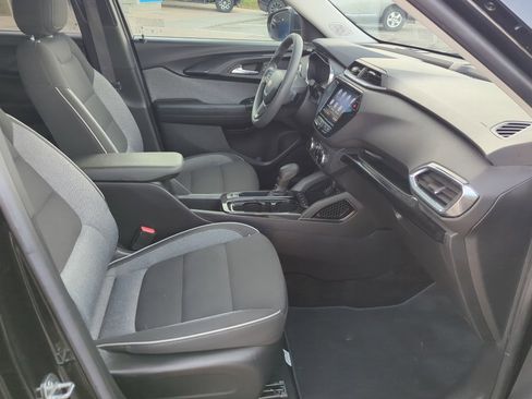 Used 2023 Chevrolet TrailBlazer LT w/ Convenience Package image 29