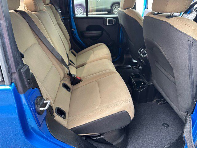 Used 2020 Jeep Gladiator Sport w/ Quick Order Package 23S AWD/4WD image 22