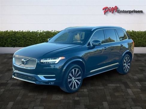 Used 2022 Volvo XC90 T6 Inscription w/ Advanced Package image 4