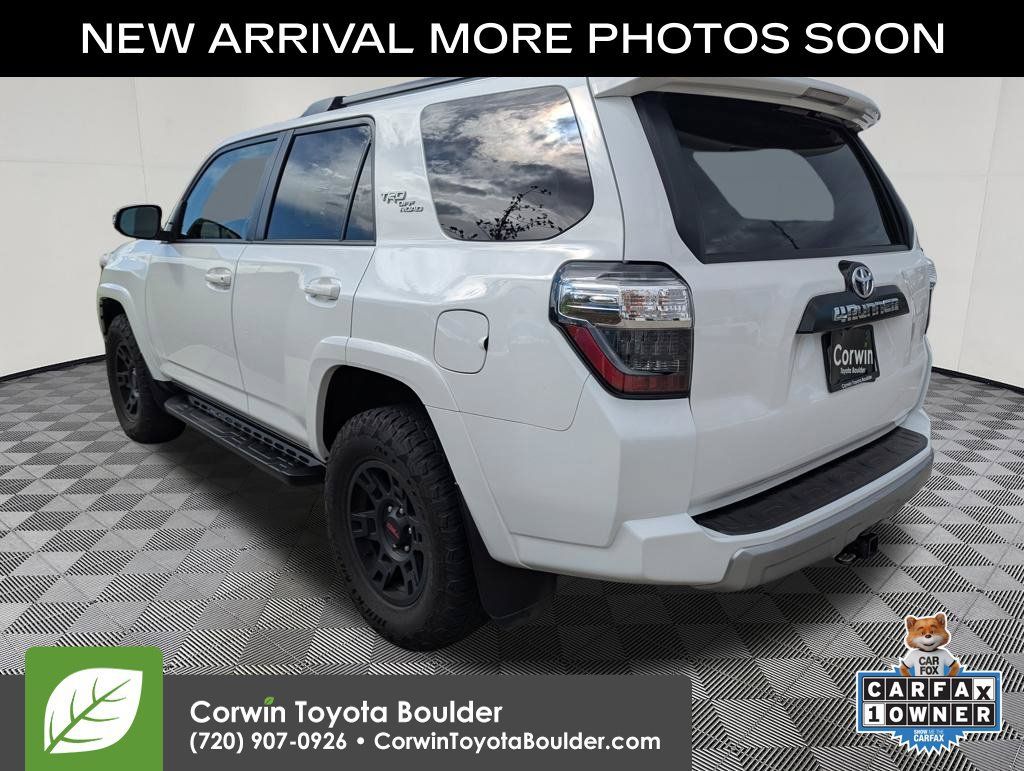 Used 2023 Toyota 4Runner TRD Off-Road Premium w/ Moonroof Package AWD/4WD image 5